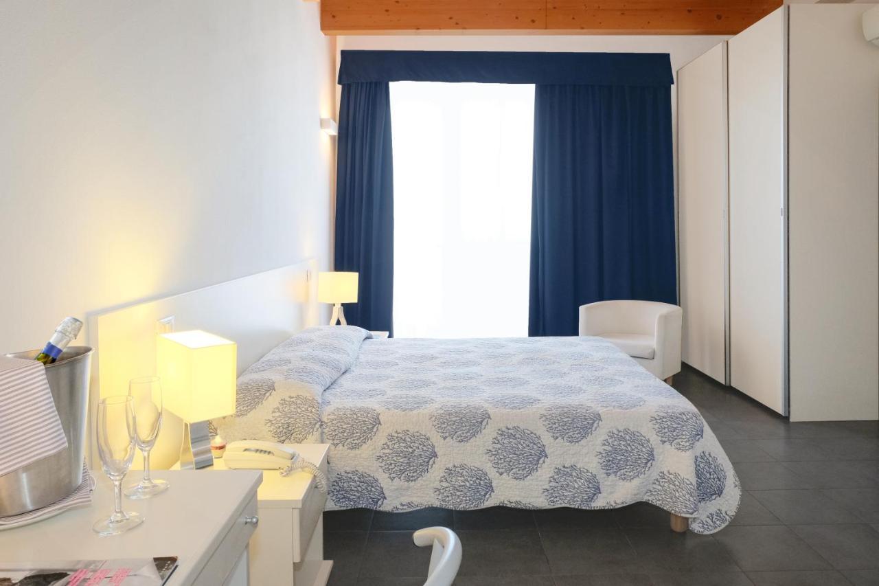 Hotel Manila Jesolo Chambre photo