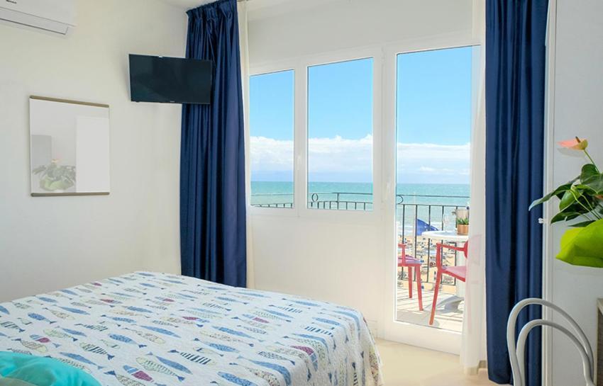 Hotel Manila Jesolo Chambre photo