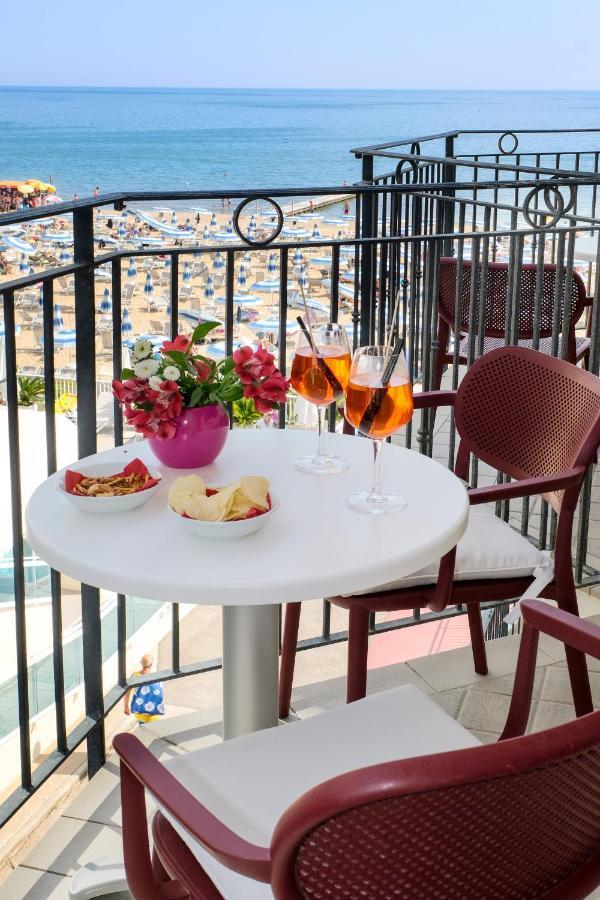 Hotel Manila Jesolo Extérieur photo
