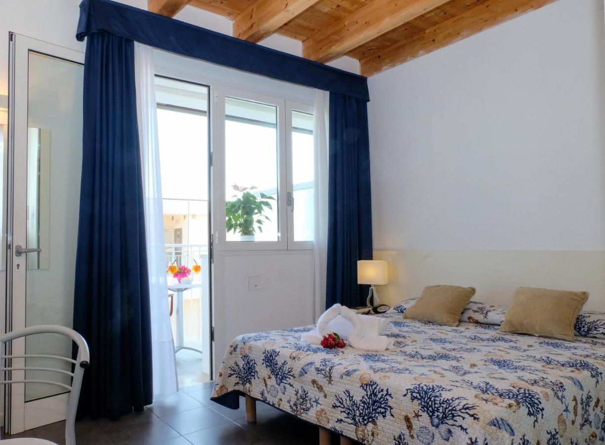 Hotel Manila Jesolo Chambre photo
