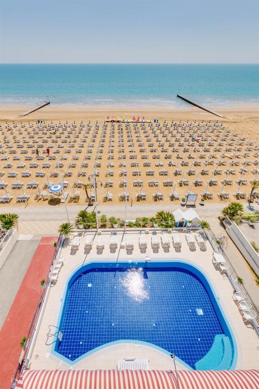 Hotel Manila Jesolo Extérieur photo