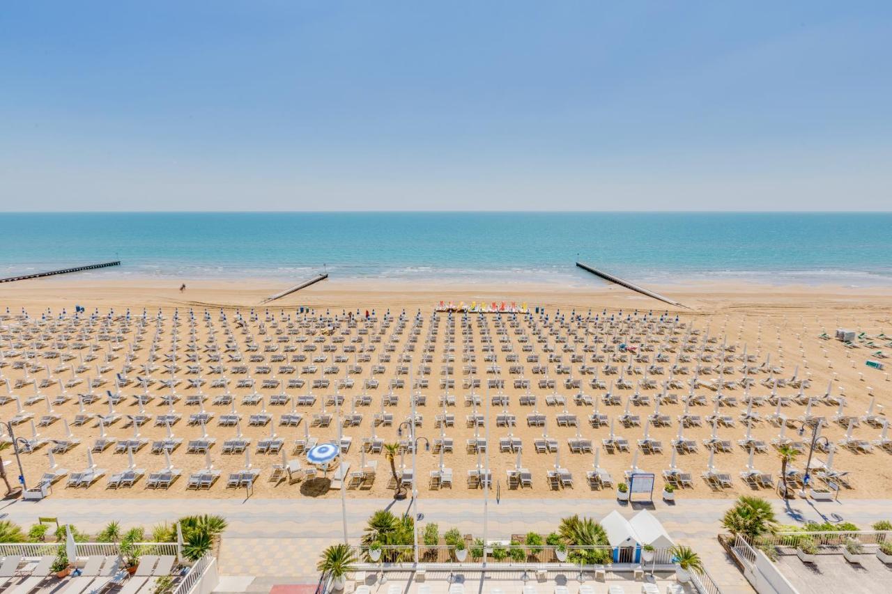 Hotel Manila Jesolo Extérieur photo