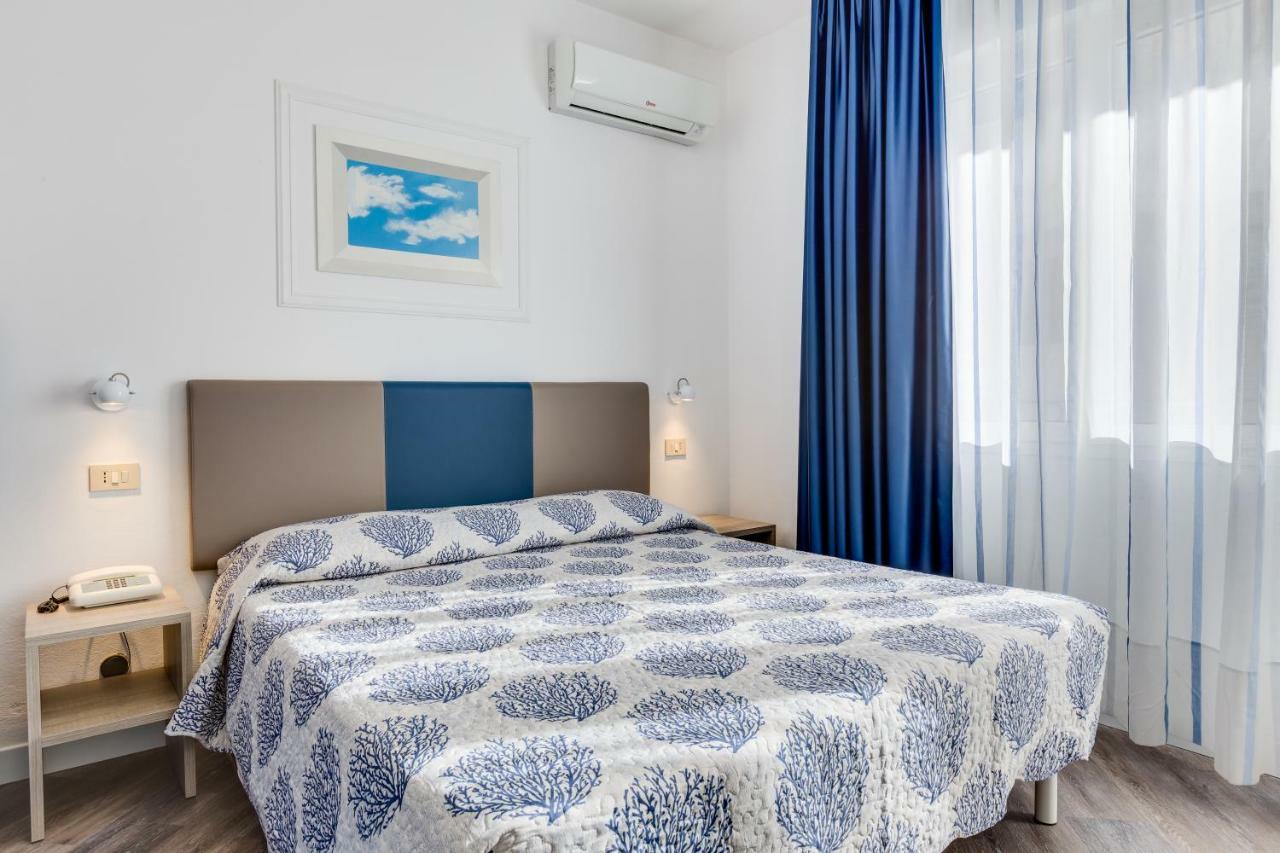 Hotel Manila Jesolo Chambre photo